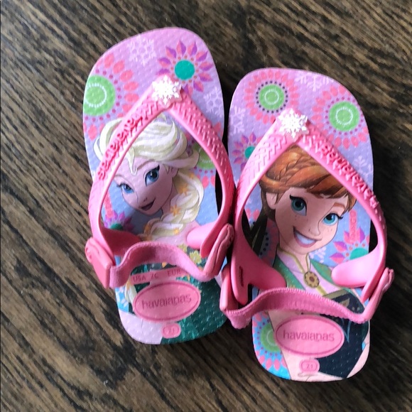 havaianas elsa